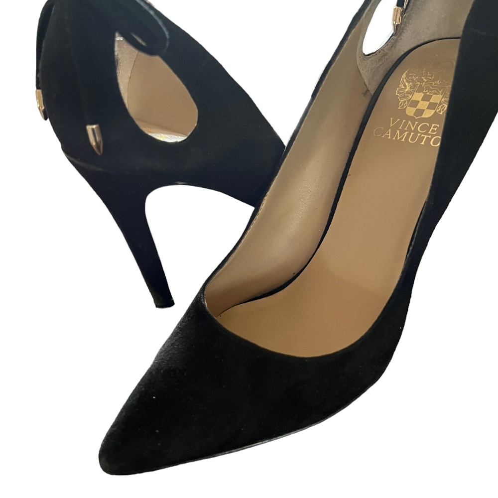 VINCE CAMUTO BLACK SUEDE HIGH HEEL PUMPS "CARISSAH" W BOW ACCENT & CUTOUT - Picture 2 of 9